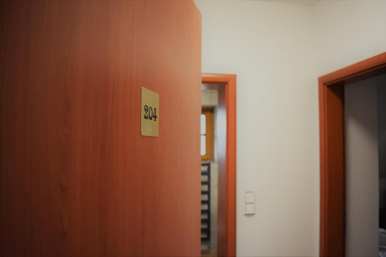 Motel Roubenka Tyniste nad Orlici Екстер'єр фото