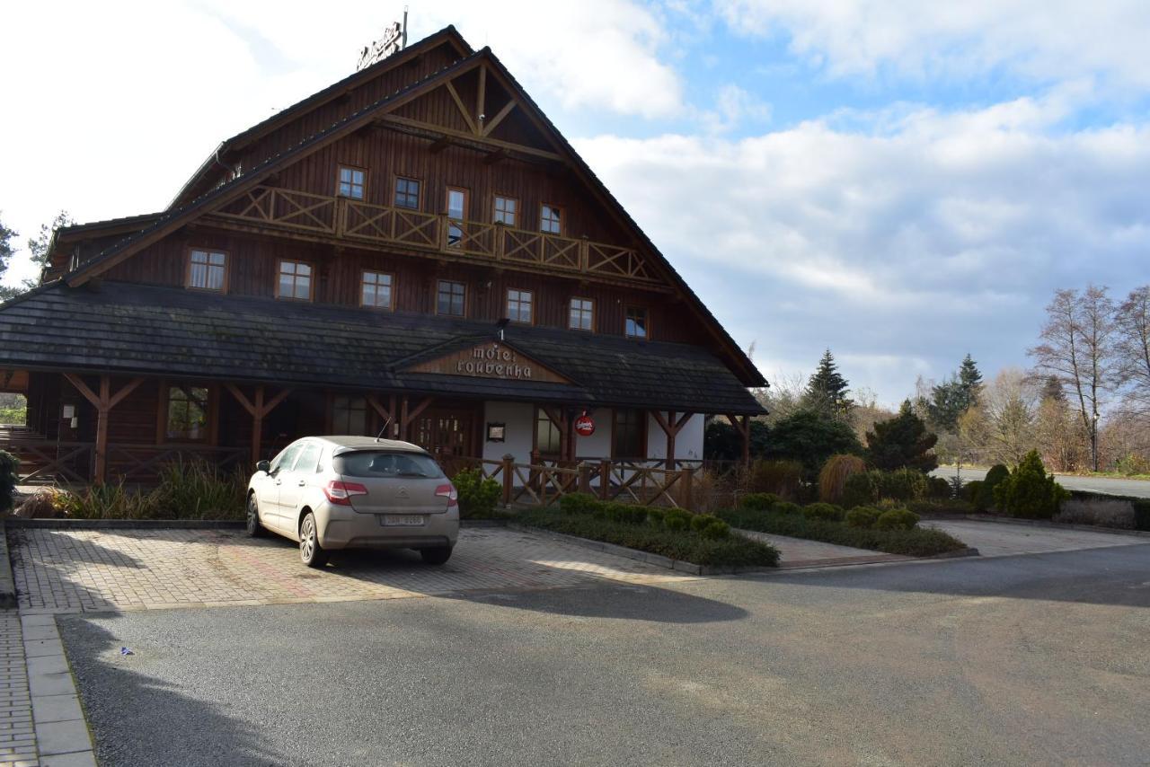 Motel Roubenka Tyniste nad Orlici Екстер'єр фото