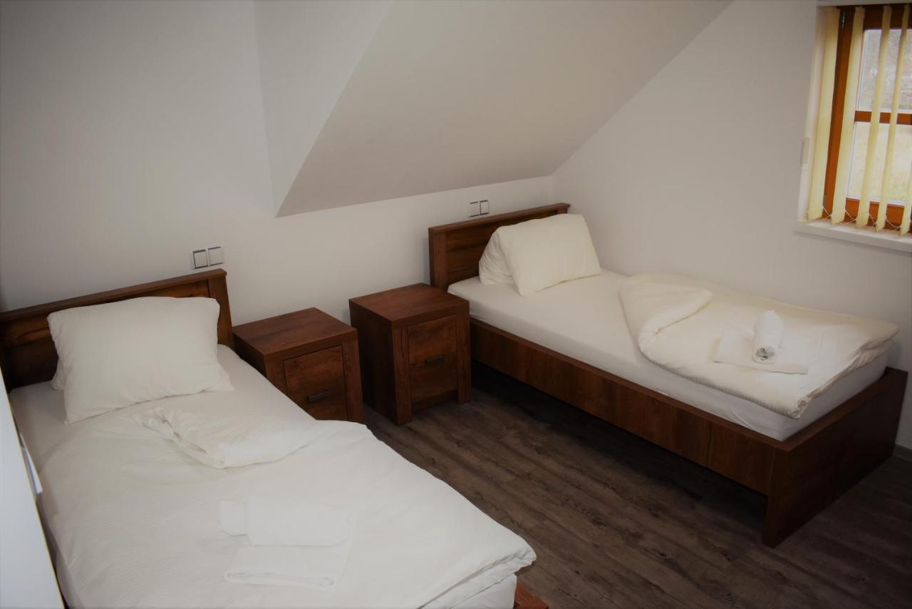 Motel Roubenka Tyniste nad Orlici Екстер'єр фото