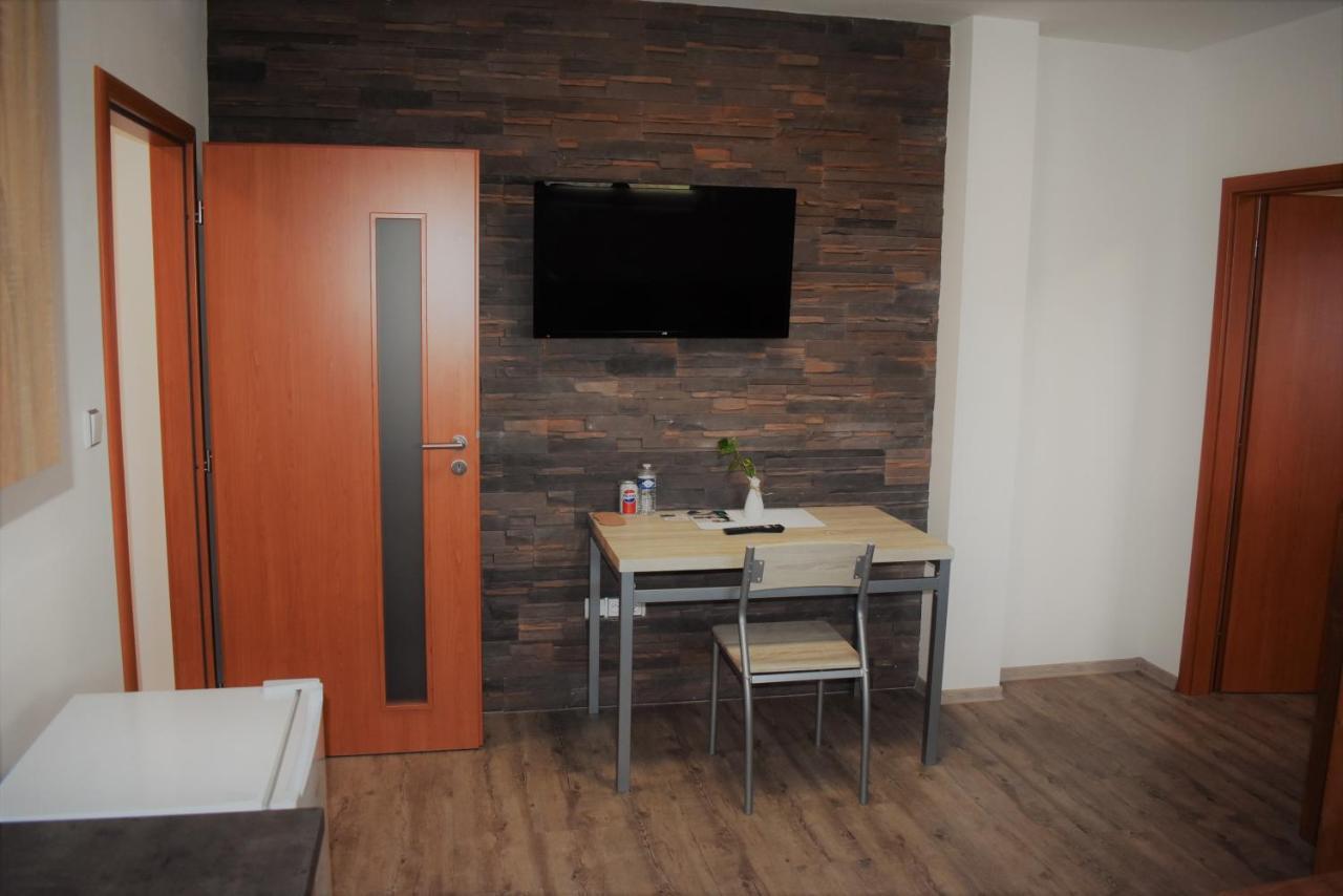 Motel Roubenka Tyniste nad Orlici Екстер'єр фото