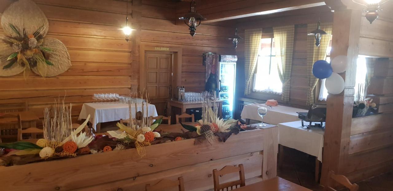Motel Roubenka Tyniste nad Orlici Екстер'єр фото